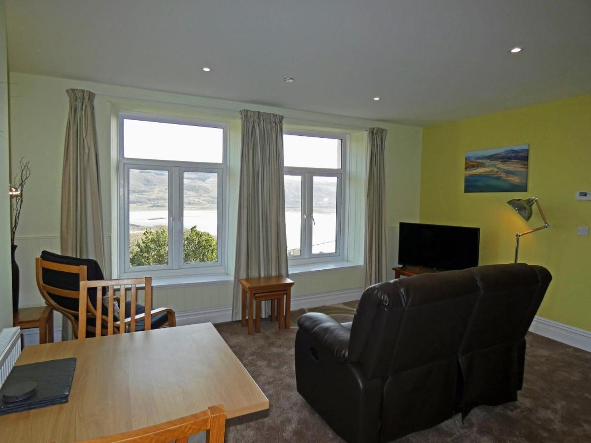 Bryn Melyn Apartments Barmouth Exteriör bild